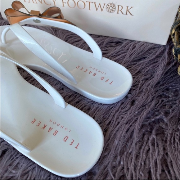 NWT Ted Baker Suszie Jelly Flip Flop Bow Detail Sandals - Picture 10 of 14